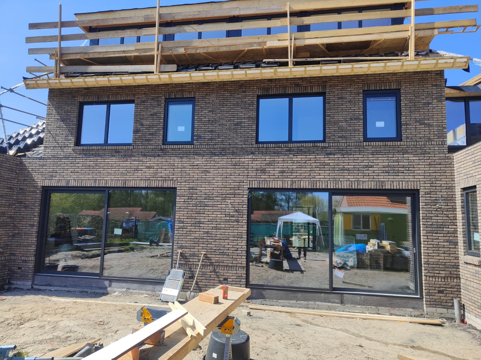 Kozijn- & gevelmontage nieuwbouw — hero-foto